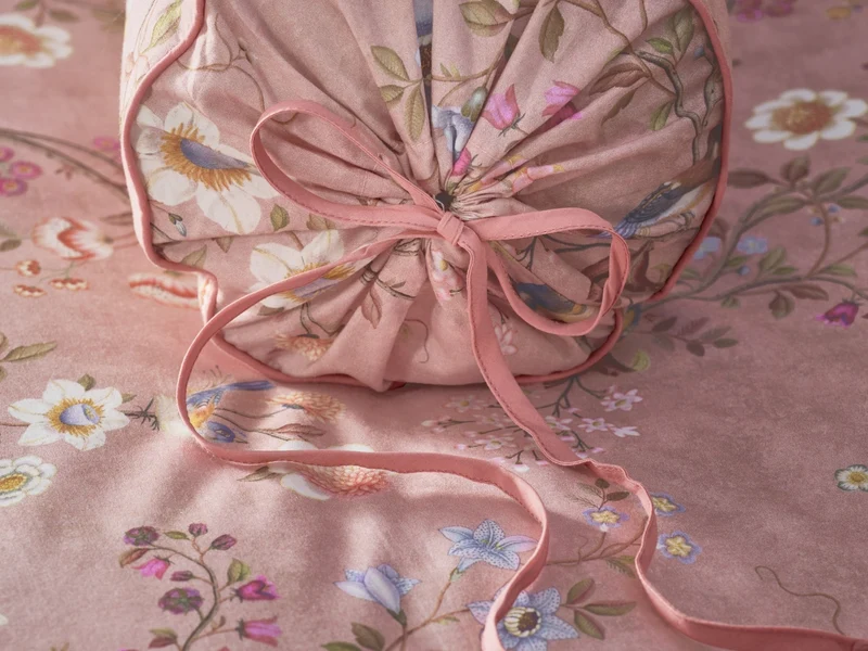 PIP STUDIO Lotus Lullaby Kissen Rolle pink 22x70cm (1Stück)