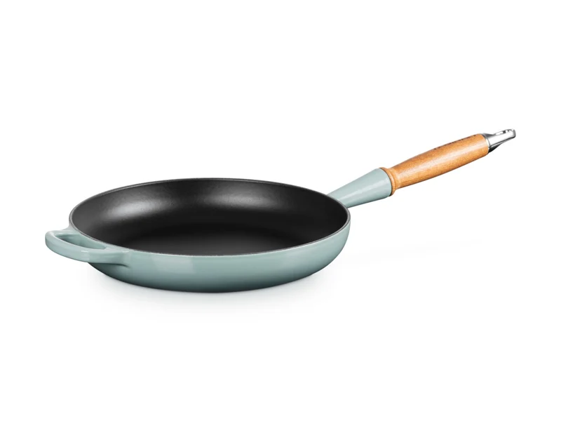 Le Creuset Brat- und Servierpfanne Signature mit Holzgriff sea salt 26cm