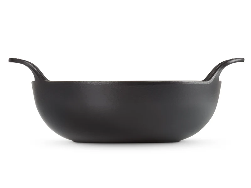 Le Creuset Balti Dish Tradition rund schwarz matt 24cm