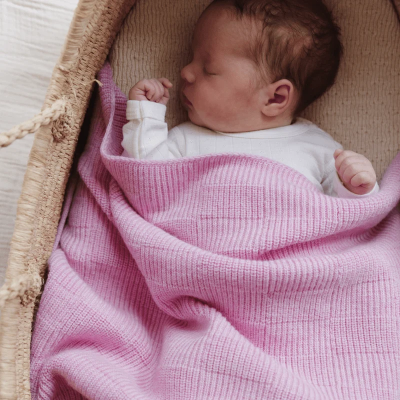 Hvid Babydecke Ivy aus Wolle für Babys