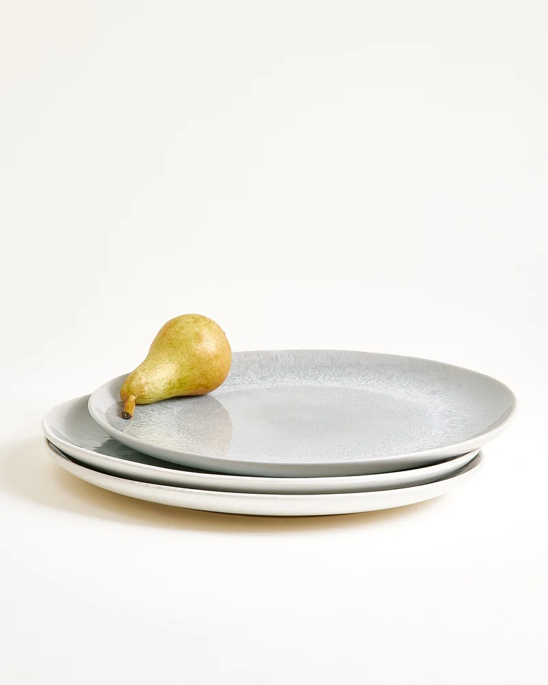 Areia Teller groß classic grau