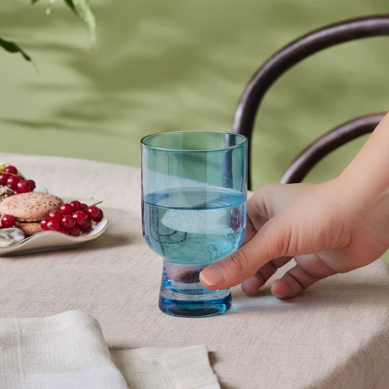Karaca Julia Wasserglas 340 ml – Blau