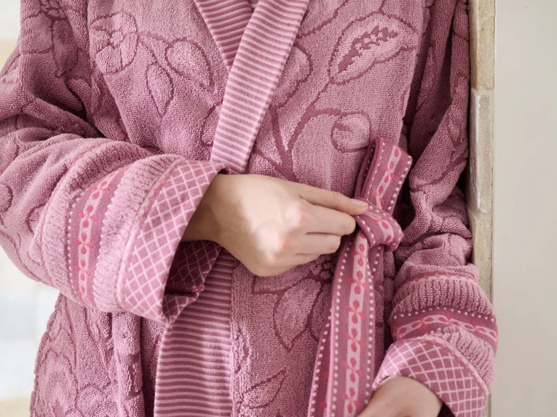 PIP STUDIO Jasmin Jacquard Bademantel light pink M (1 Stück)