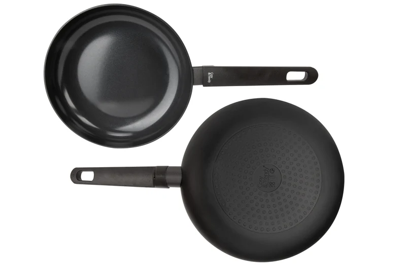 Cookinglife Bratpfanne Black Cera Ø 24 cm – geeignet für alle Wärmequellen – keramische Antihaftbeschichtung
