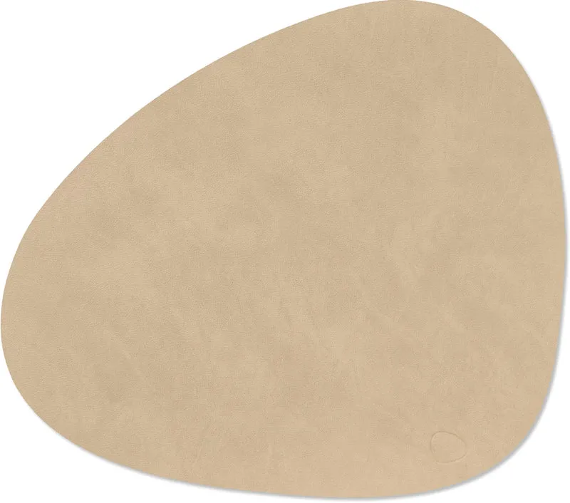 LIND DNA Tischsets Nupo - Leder - Sand - Curved - 44 x 37 cm - 2 Stück