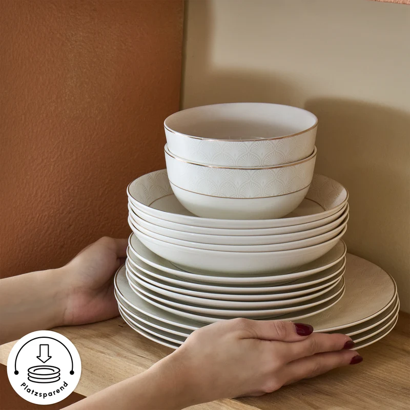 Karaca Elegance Bone Mandarin 53-teiliges Tafelservice für 12 Personen Gold