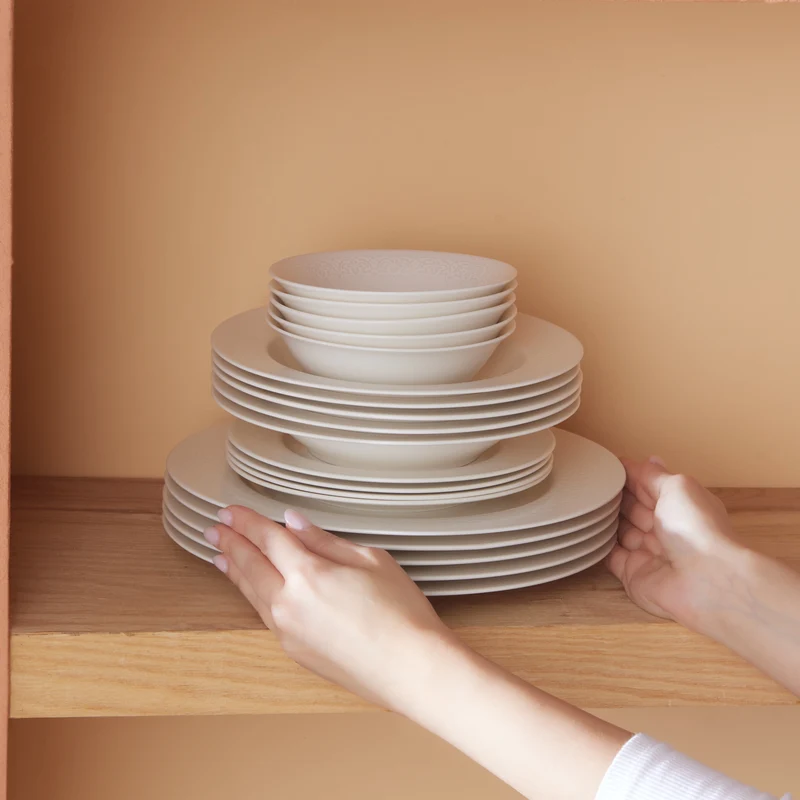 Karaca New Dome Tafelservice für 6 Personen, 24-teilig, Weiß