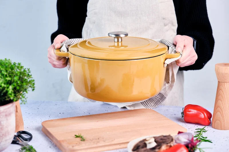 Cosy & Trendy Bräter Fontestic Gusseisen Amber Gold Ø 28 cm / 6.8 Liter – emailliert
