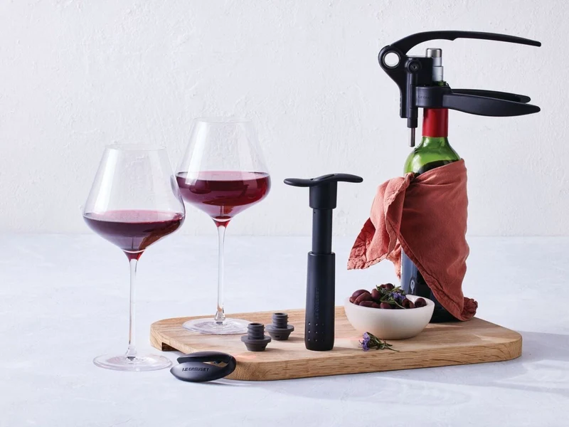 Le Creuset Weinpumpe WA-137 schwarz matt