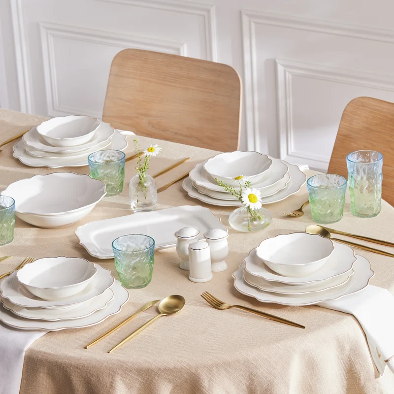 Karaca Elegance Vera 59-Teiliges 12-Personen-Geschirrset, Gold