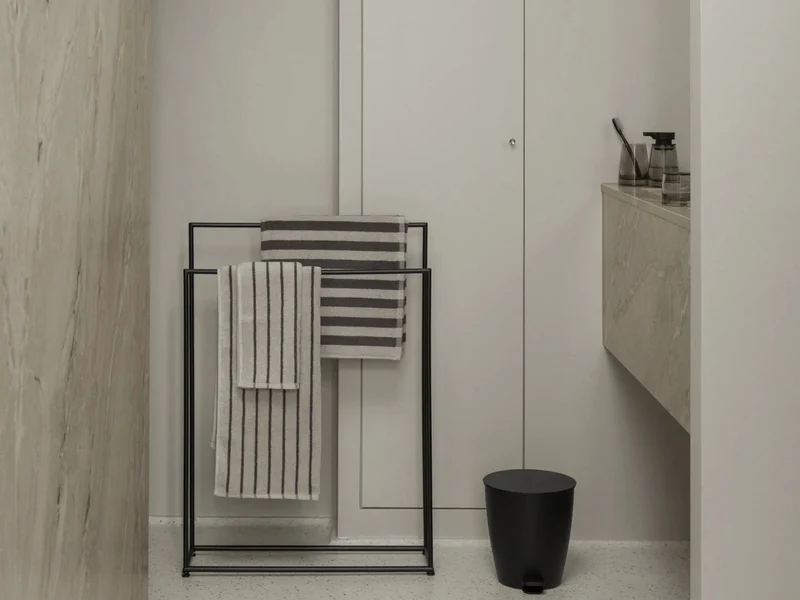 Blomus AVA Seifenspender schwarz 13cm