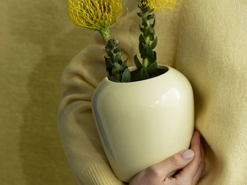 Blomus LETA Vase M transparent yellow 13cm