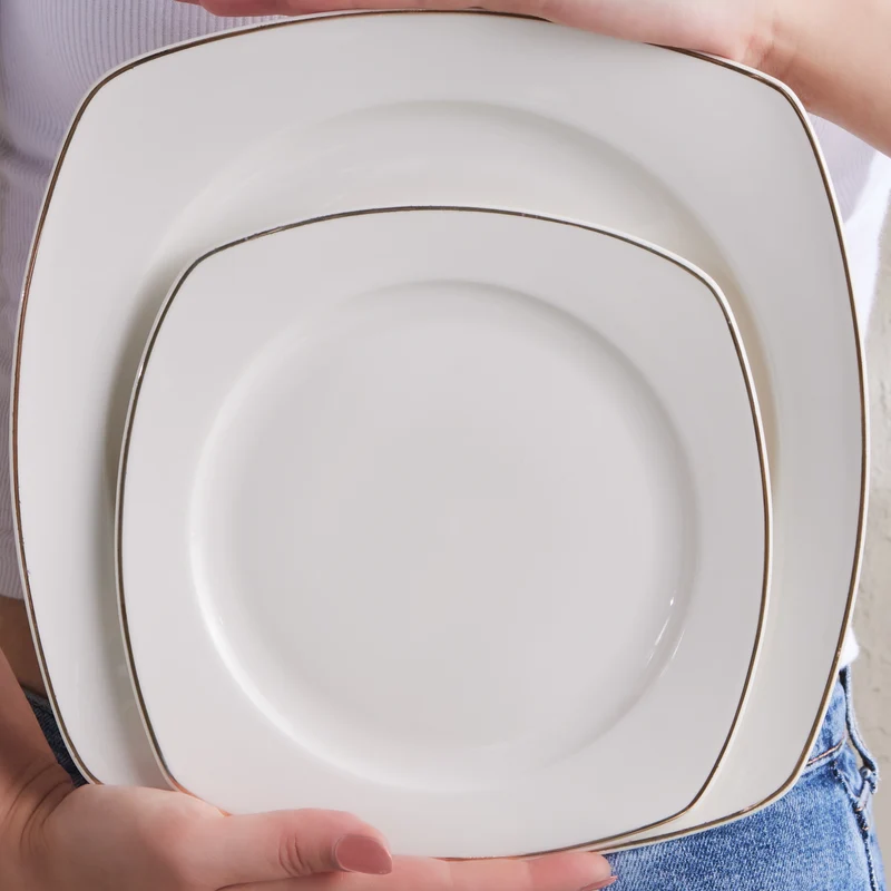 Karaca Timeless 59-teiliges Porzellan Halb-Quadratisches Dinner-Set für 12 Personen, Gold