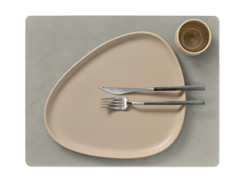LIND DNA Nupo Tischset Square L light grey 35x45cm
