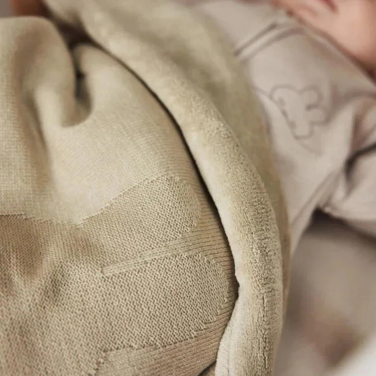Miffy Kuschel-Decke mit Fleece & Print