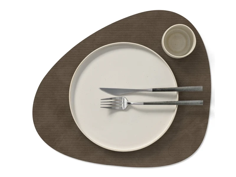 LIND DNA Corduroy Tischset Curve L caviar 37x44cm