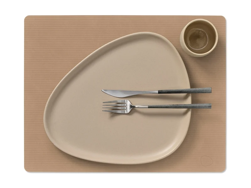 LIND DNA Corduroy Tischset Square L nougat 35x45cm