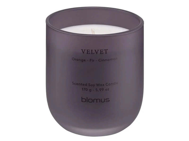 Blomus TUOKSU Duftkerze S Velvet midnight plum 9cm