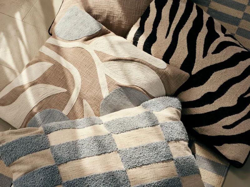 Broste Copenhagen Zebra Kissenbezug black/light beige 40x60cm