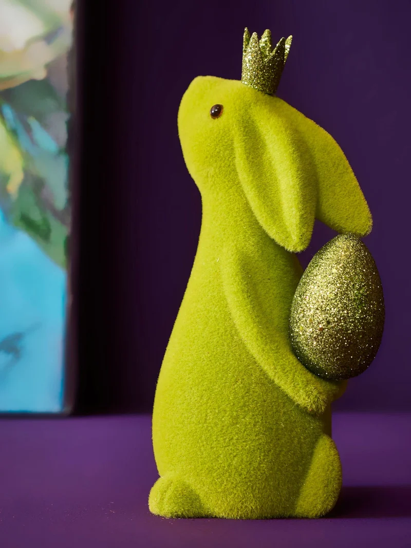 Werner Voß Hase mit Ei beflockt grün 18cm