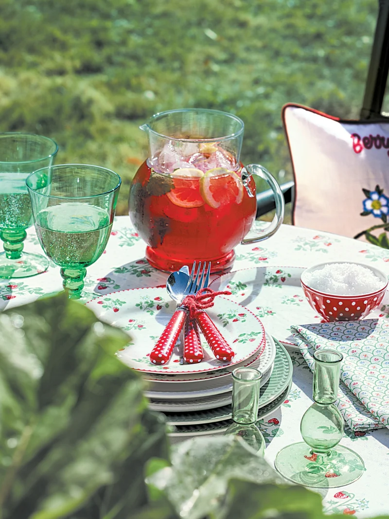 Greengate Berry Tischdecke petit white 100x100cm