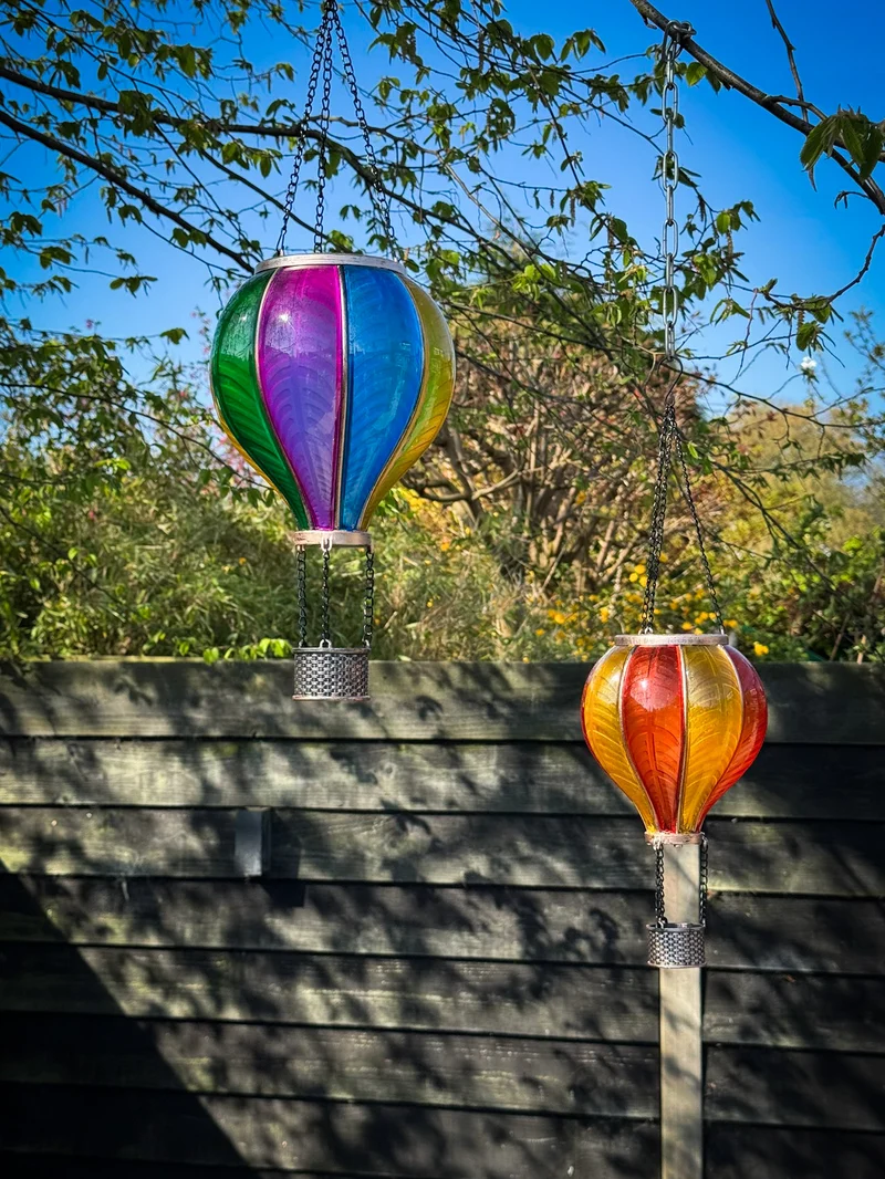 SOLAR-HEISSLUFTBALLON 12LED MIT FLAMMENEFFEKT 11X36CM GELB/ORANGE