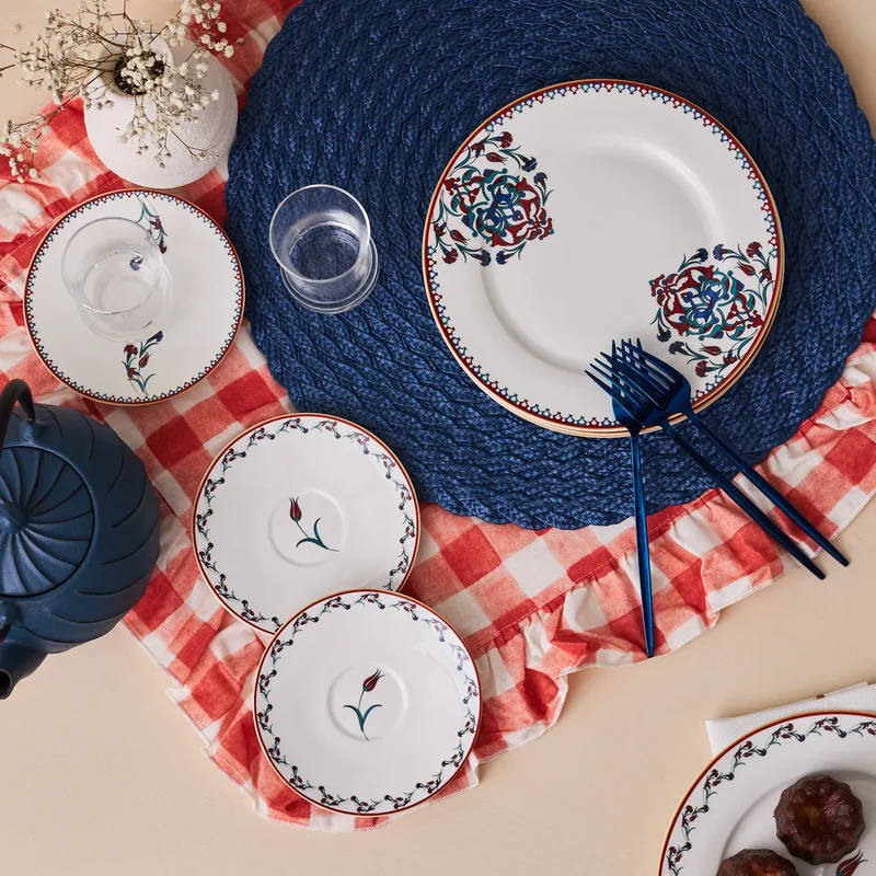 Karaca Nakkaş Dessert-Set für 6 Personen, 18 teilig