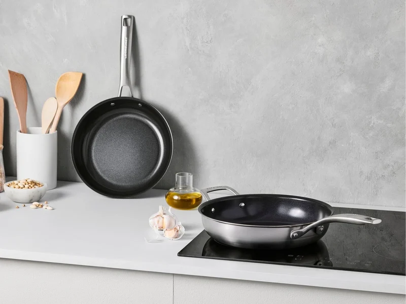 Le Creuset Essential 3-ply Pfannenset antihaft 24/28cm 2tlg