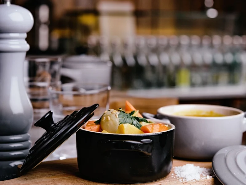 Le Creuset Salzmühle Klassik perlgrau 21cm