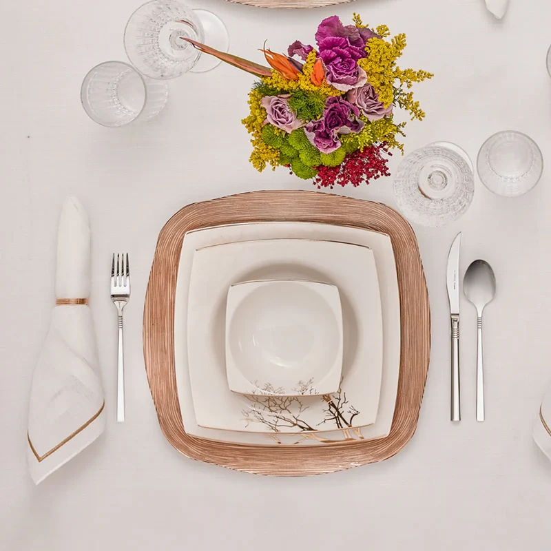Karaca Home Linen Gold 13-teiliges Tischtuch-Set