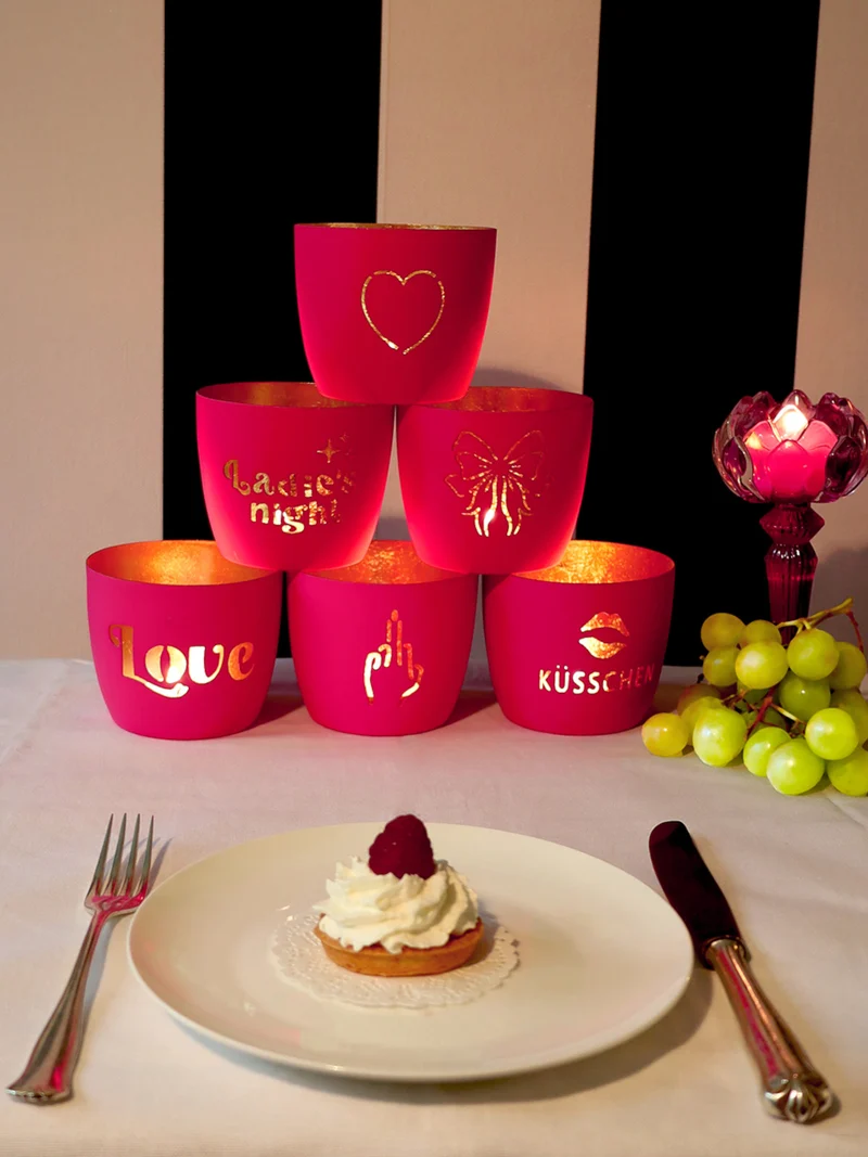 Giftcompany Madras Windlicht M Blumen hot pink/gold 8,5cm