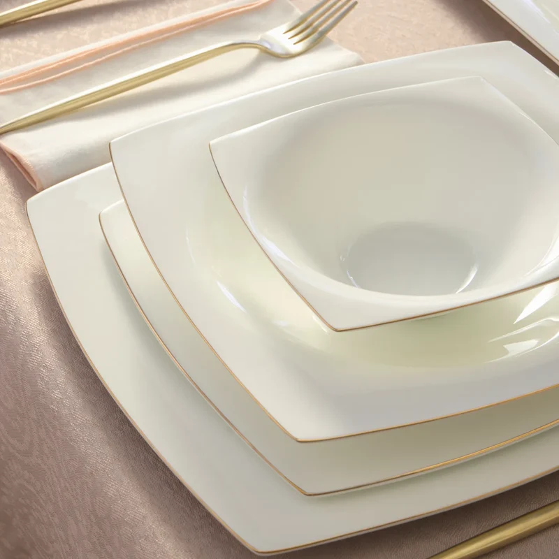 Karaca Fine Pearl Dara 58-Teiliges 12-Personen Geschirrset Gold