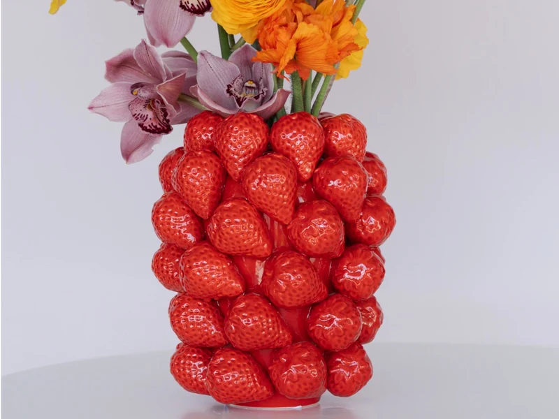 KARE Design Vase Strawberries Rot 24cm