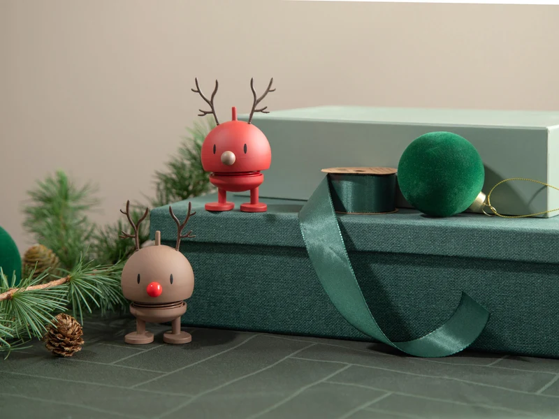 Hoptimist Reindeer Bumble M red 7,5cm