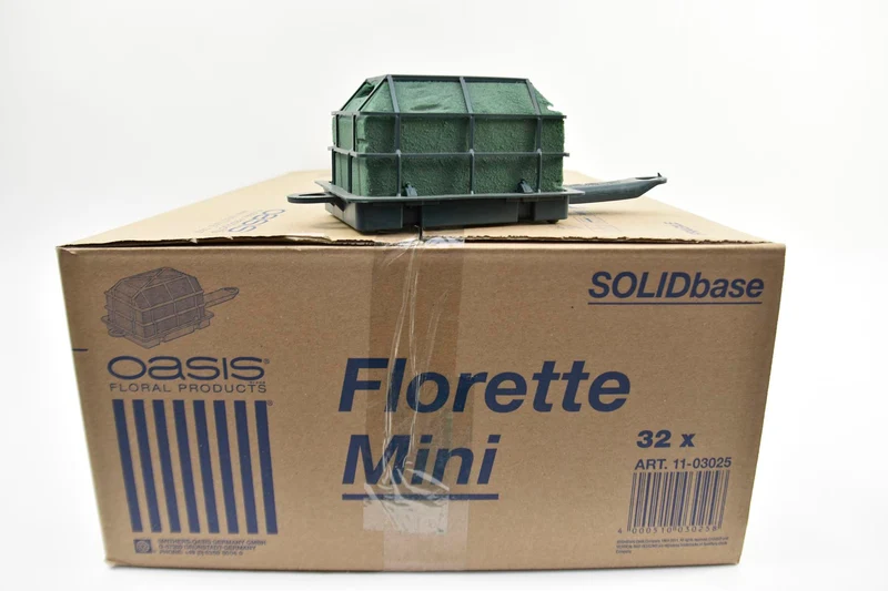 Box mit 32 Gießkannenhalter Mini Oase