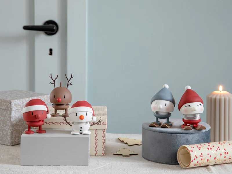Hoptimist Soft Santa Bumble S red 7,2cm