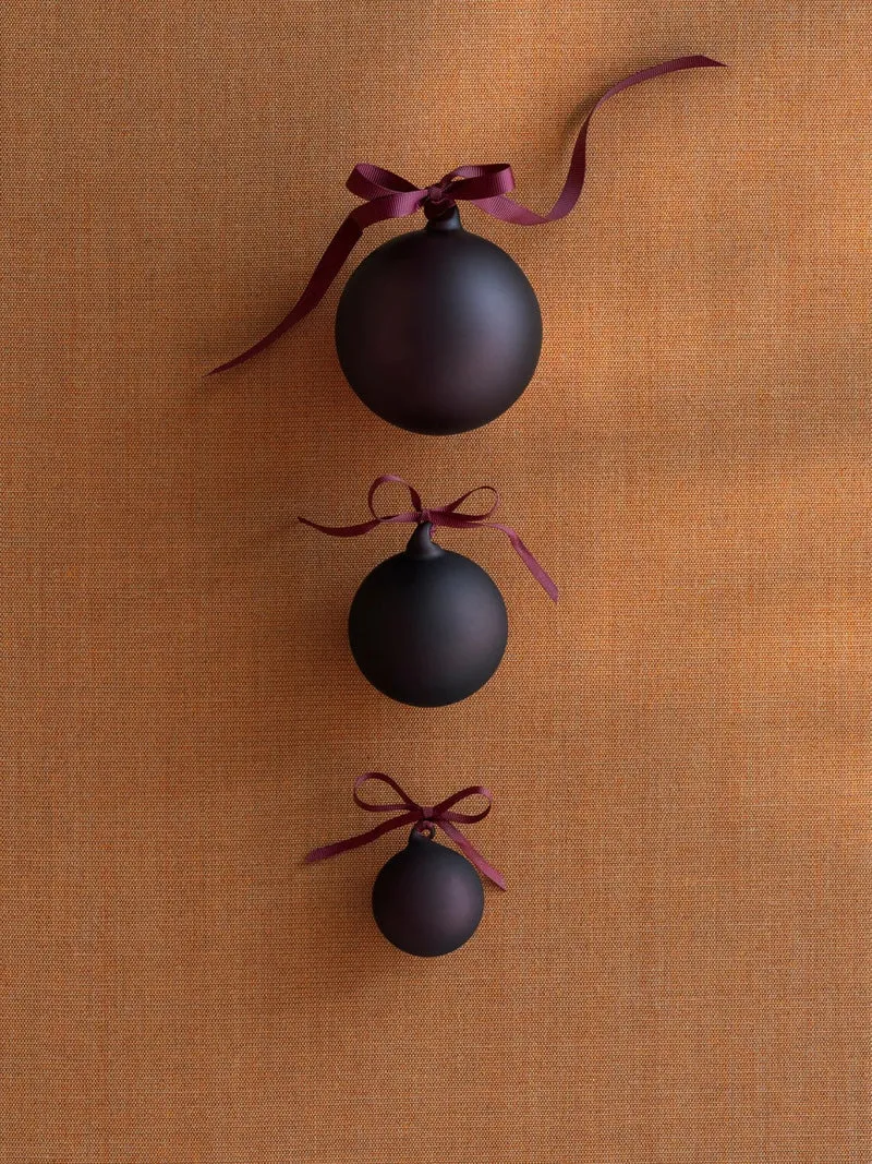Blomus JUHLA Weihnachtsschmuck L midnight plum 9cm 2tlg