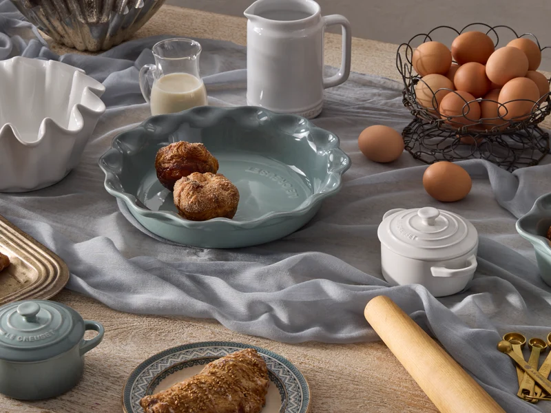 Le Creuset Pie-Form flint 23cm