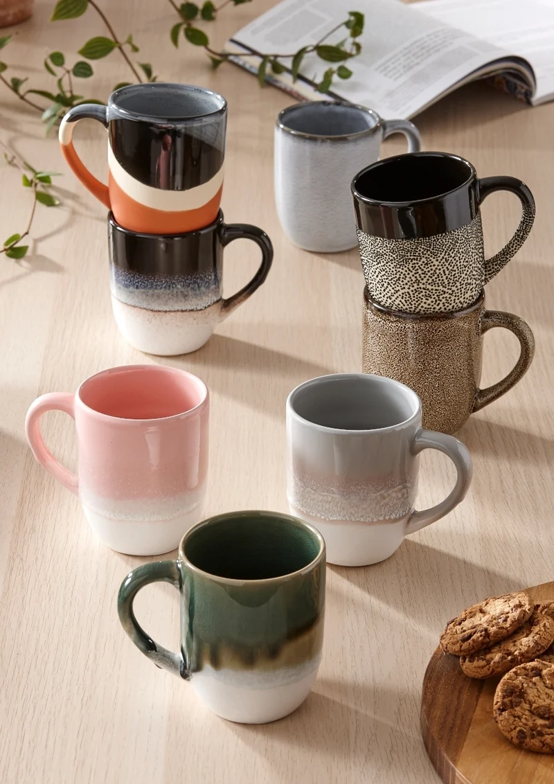 ladelle CAFE Becher mit Henkel strukturiert schwarz 0,3 l