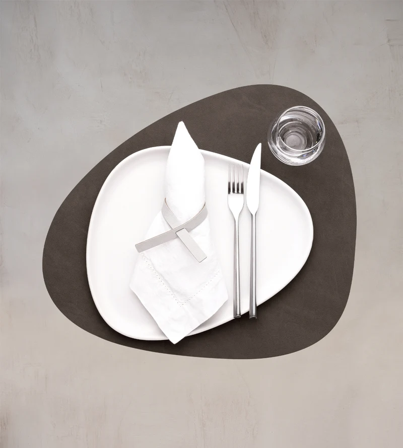 LIND DNA NUPO Tischset Curve L caviar 37 x 44 cm
