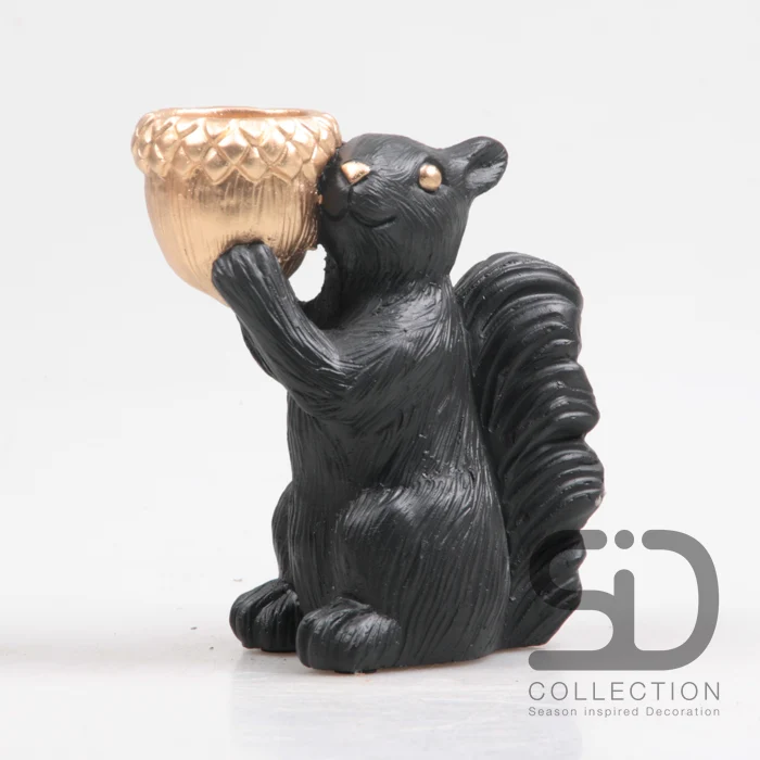EICHHÖRNCHEN MIT KERZENHALTER ZEMENT 14,5X8,5X16,3 CM SCHWARZ
