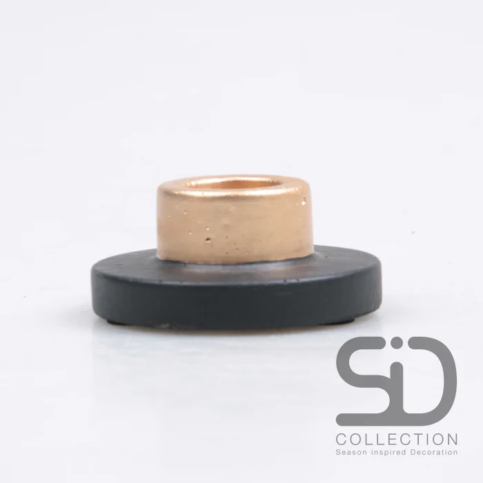 KERZENHALTER ZEMENT 7X7X3 CM SCHWARZ