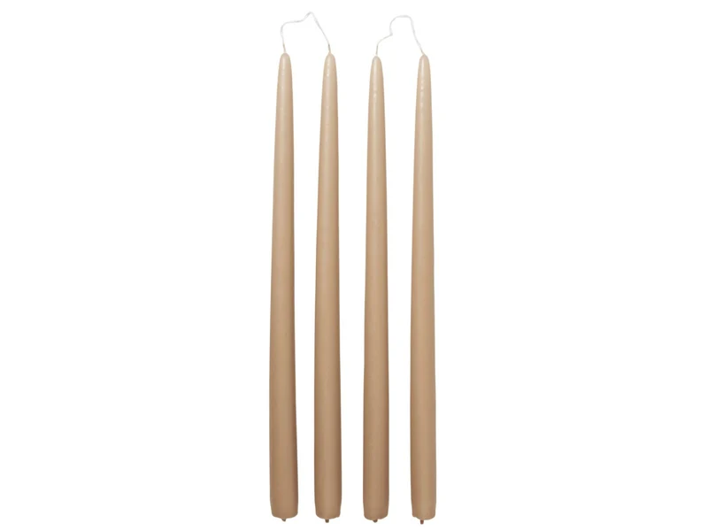 Broste Copenhagen Smooth getauchte Kerze walnut 38cm 4er Set