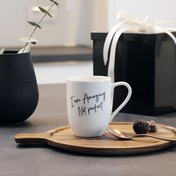 Villeroy & Boch Statement Becher mit Henkel Live Love Laugh 0,34 l