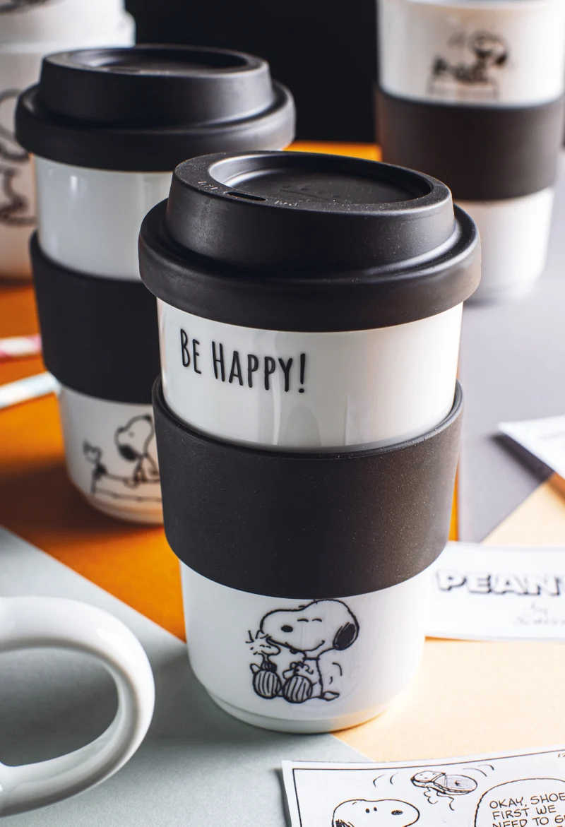KAHLA Peanuts Be Happy Becher + Trinkdeckel + Banderole 0,4l