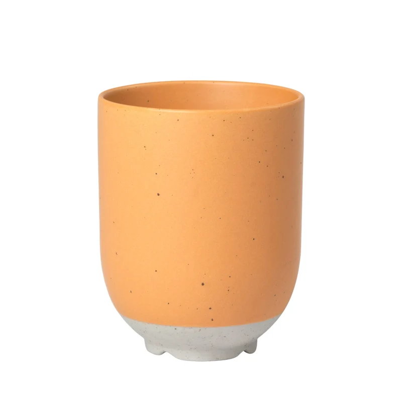 Broste Copenhagen Eli Mat Light Camel Becher ohne Henkel 0,2 l