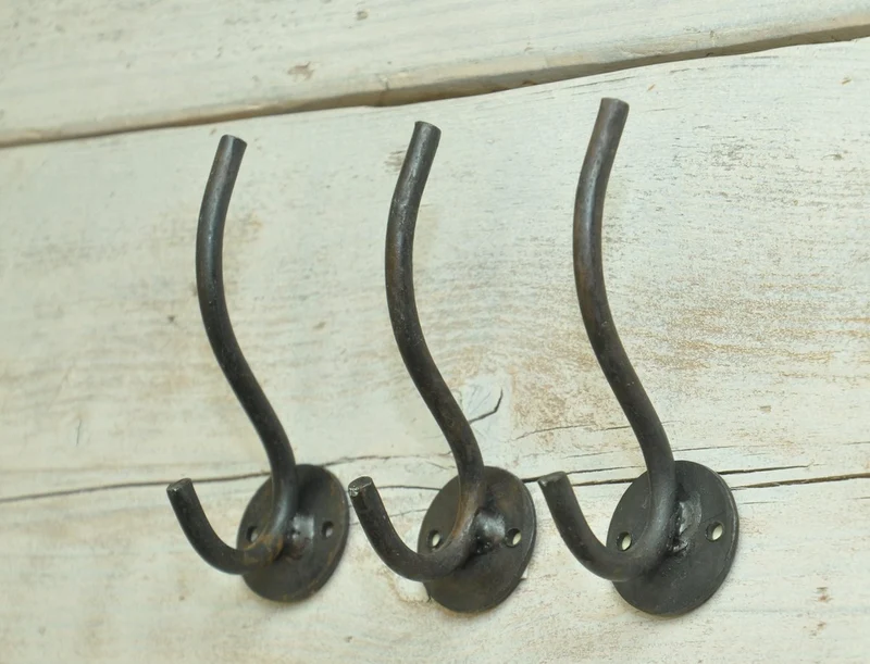 Gusseiserner Kleiderhaken 10cm - PRO STÜCK