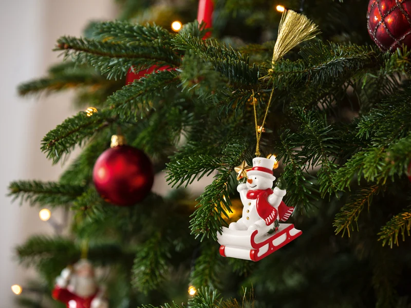 Villeroy & Boch Christmas Classics Ornament Schneemann 2025
