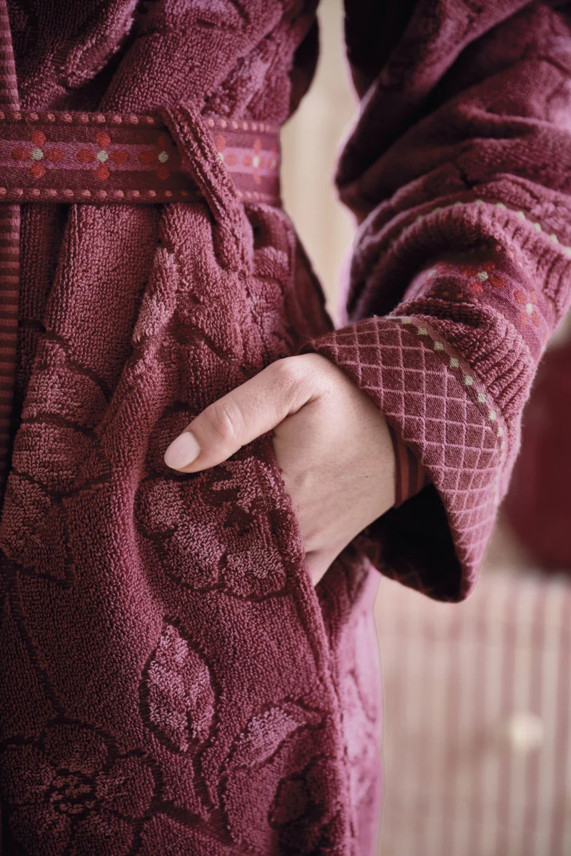 Pip Studio Jasmin Jacquard Bademantel dunkelrosa S