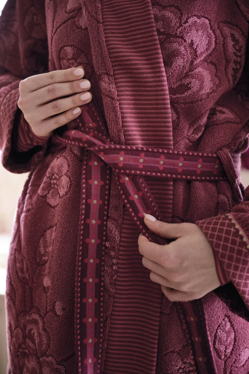 Pip Studio Jasmin Jacquard Bademantel dunkelrosa S